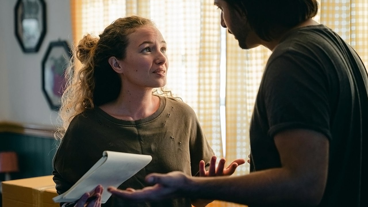 Pfändung Mietkaution: Mieterin diskutiert mit Vermieter, ist eine Pfändung erlaubt?